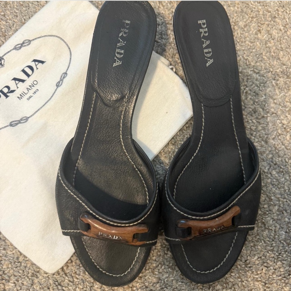 Vintage Prada Women's Black Leather Sandals